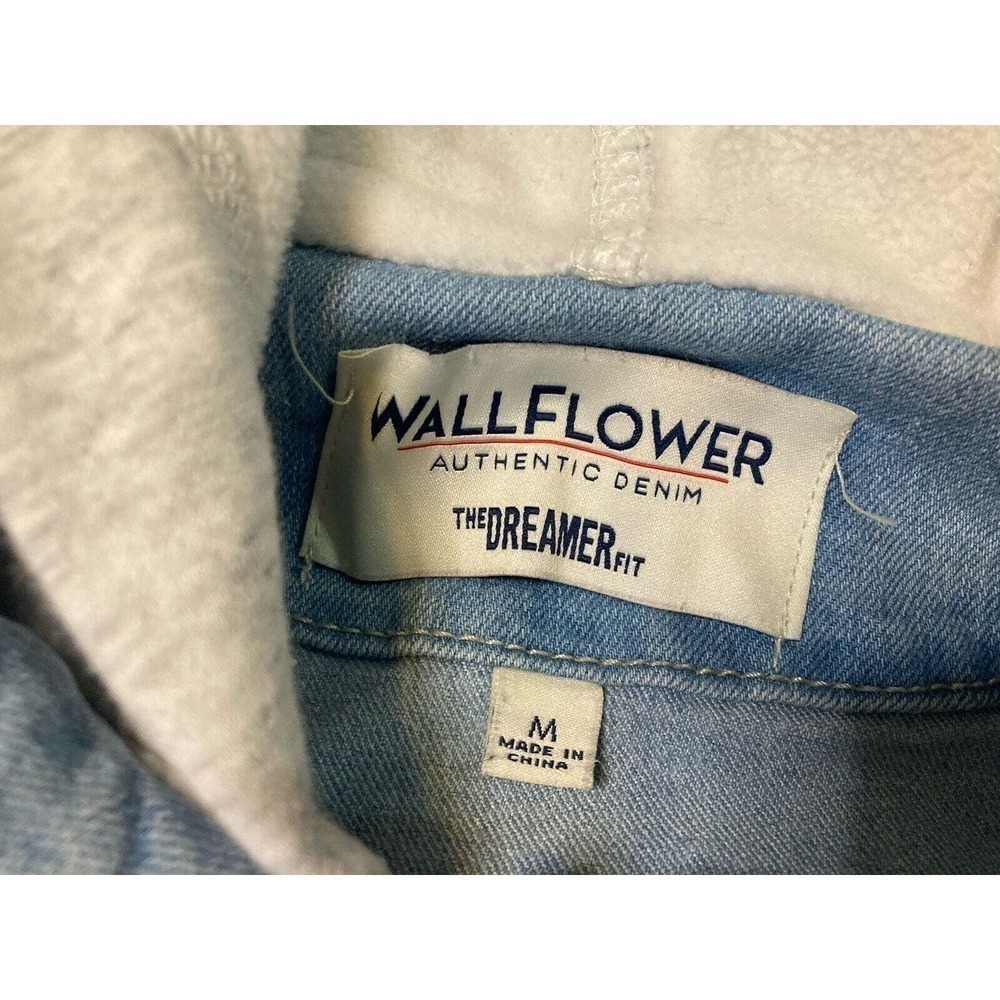 Wallflower The Dreamer Fit Button Up Denim Jacket Hoodie Size M - Picture 2 of 10